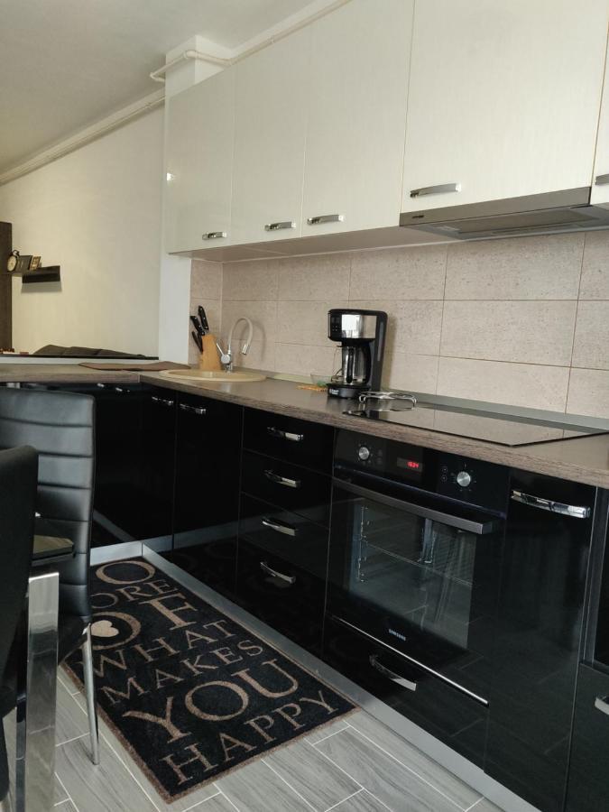 Avangarden Apartment Braszów Zewnętrze zdjęcie